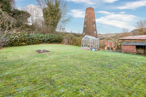 Photo 44- click for photo gallery